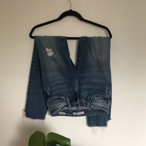 Distressed Boyfriend Jeans